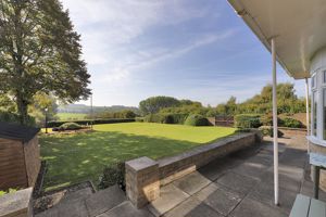 Photo 30- click for photo gallery